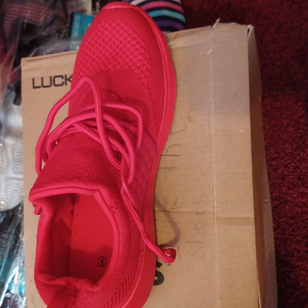 Sneakers